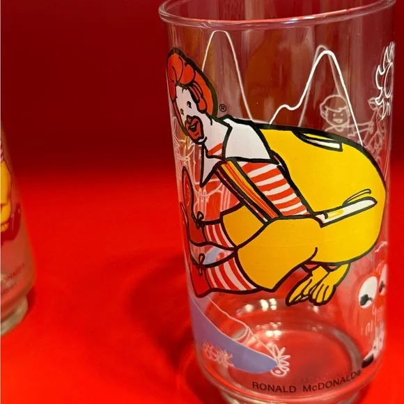 American Vintage Character Glass Set - Multicolor McDonald’s - Picture 11 of 13
